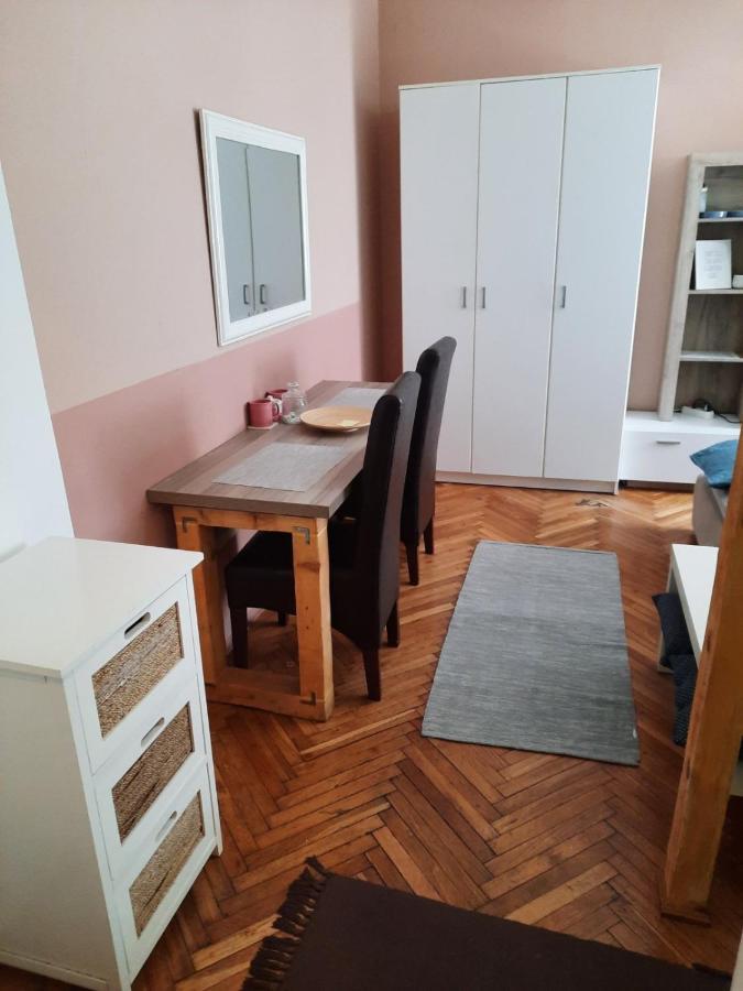 Apartmani Biljana Lazic Vrnjačka Banja Exterior foto